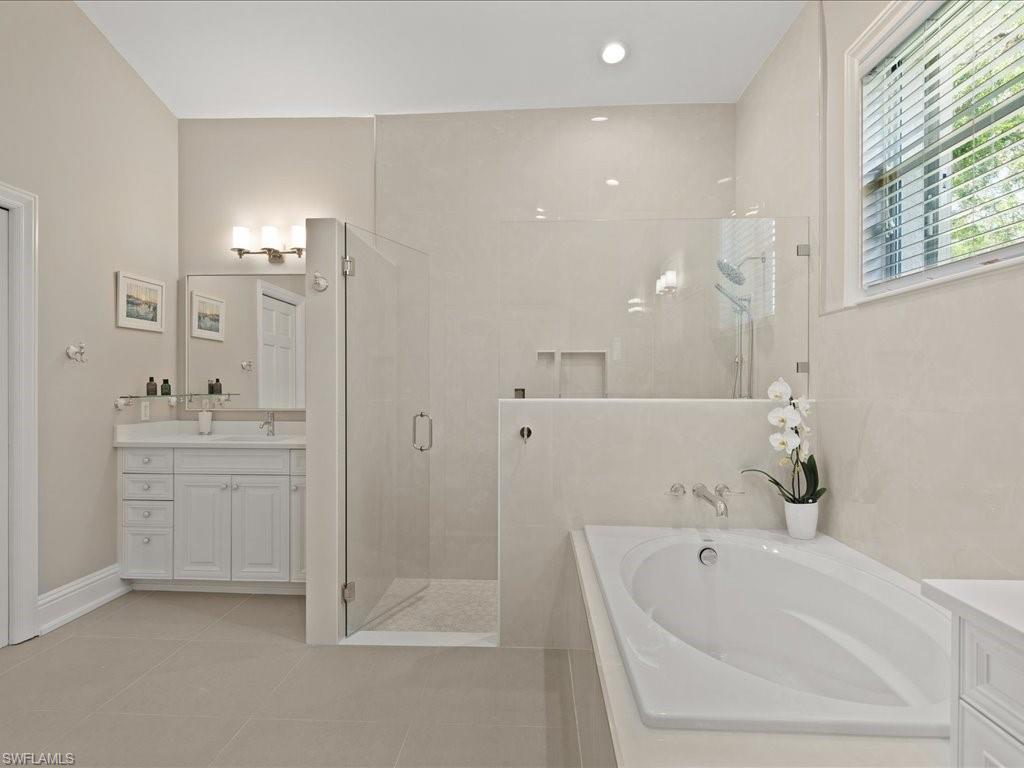 6354 Old Mahogany Ct Property Photo 19