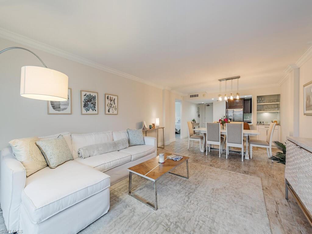 1 Bluebill AVE # 412 Property Photo 1