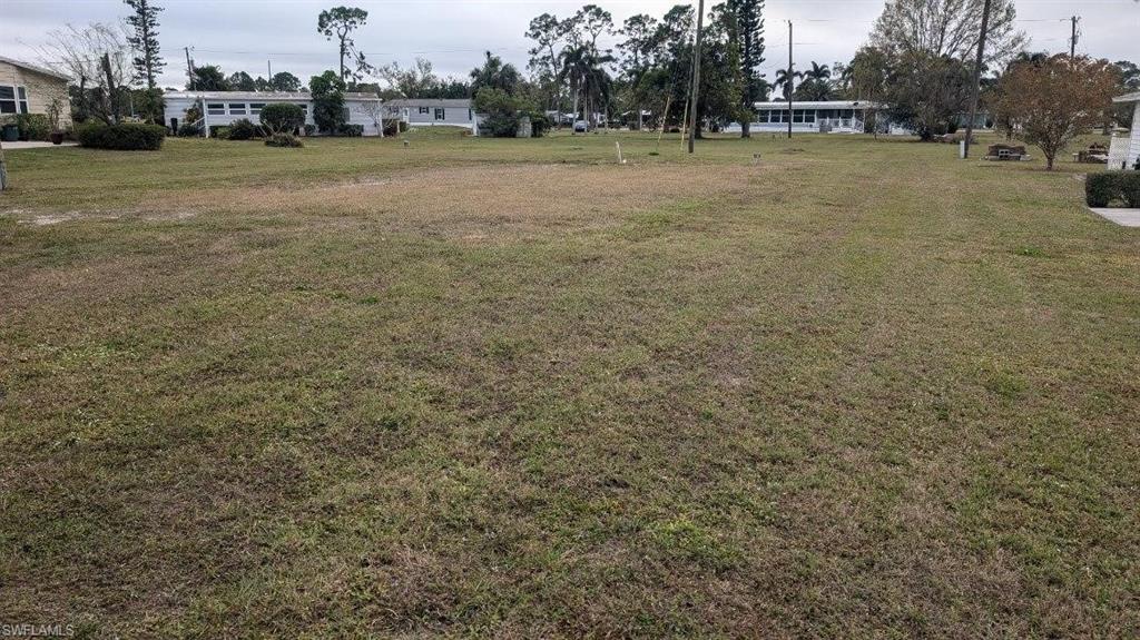 9803 Cree Ln Property Photo 2