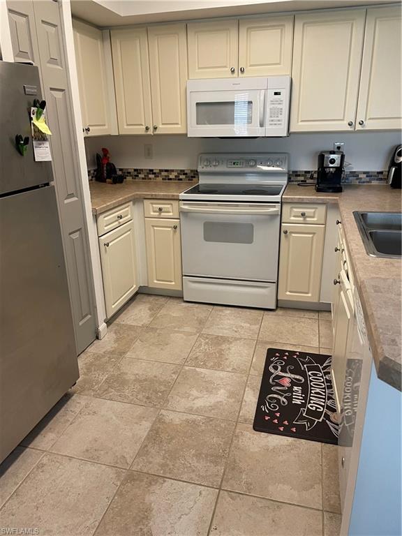 1280 Wildwood Lakes Blvd # 306 Property Photo