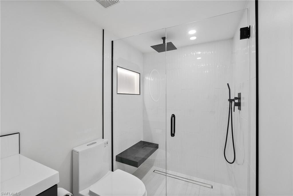 1624 Pine Valley Dr # 103 Property Photo 19