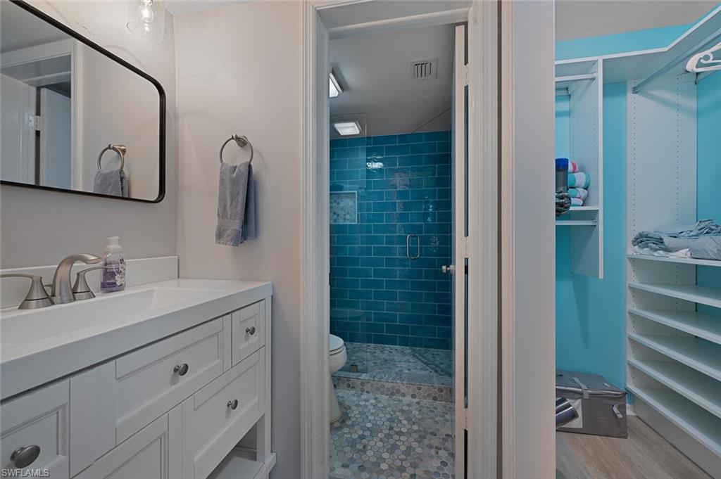 600 Neapolitan Way # 248 Property Photo 10