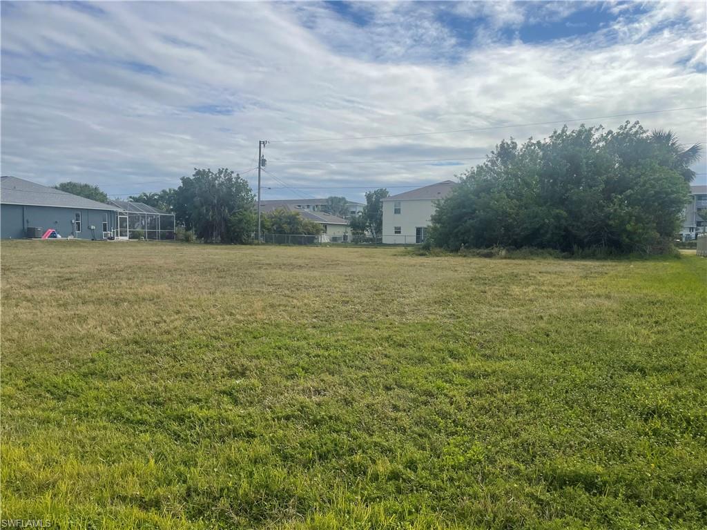 1816 Sw 36th Ter Property Photo 4