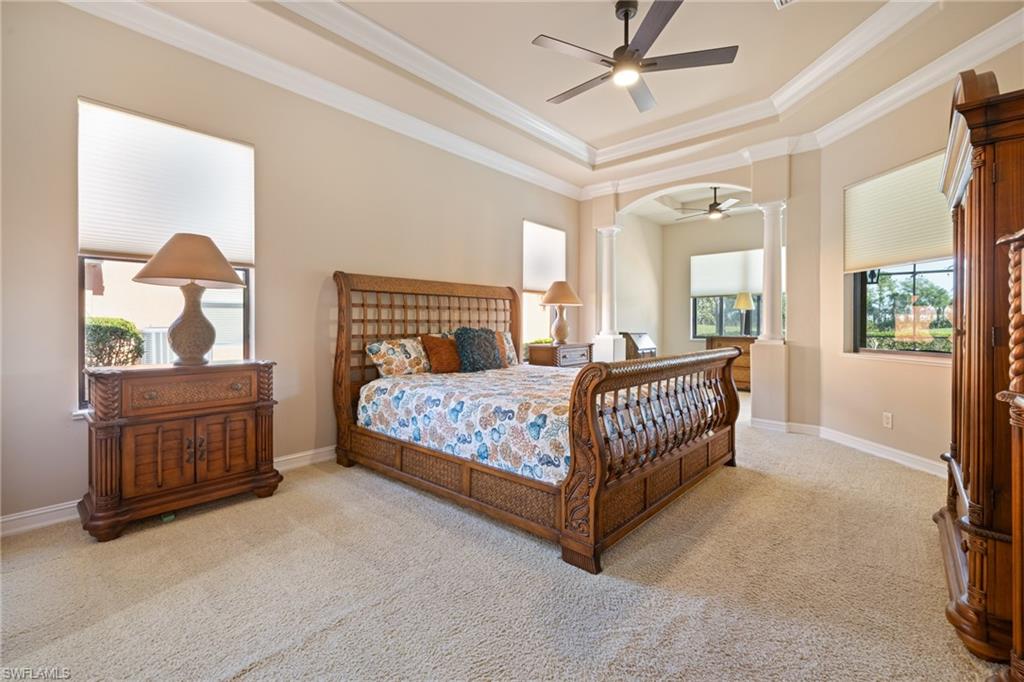 9284 Trieste Dr Property Photo 11