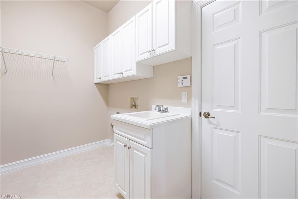9284 Trieste Dr Property Photo 33