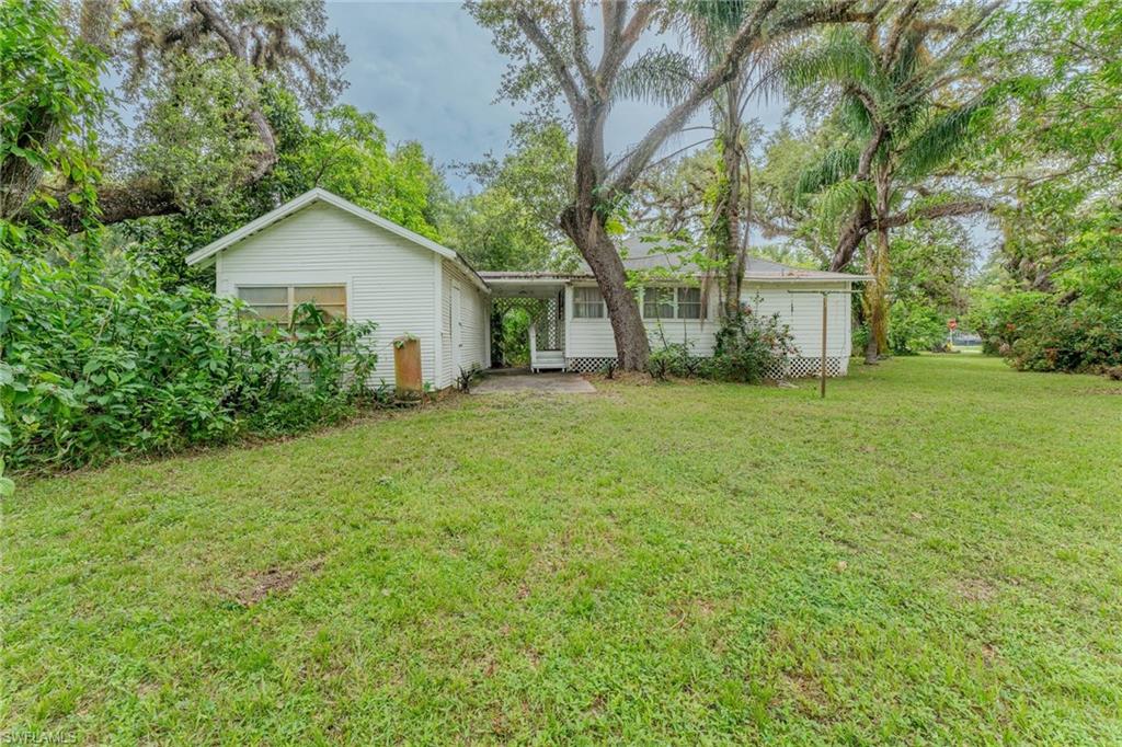 351 E Hickpochee Ave Property Photo 10