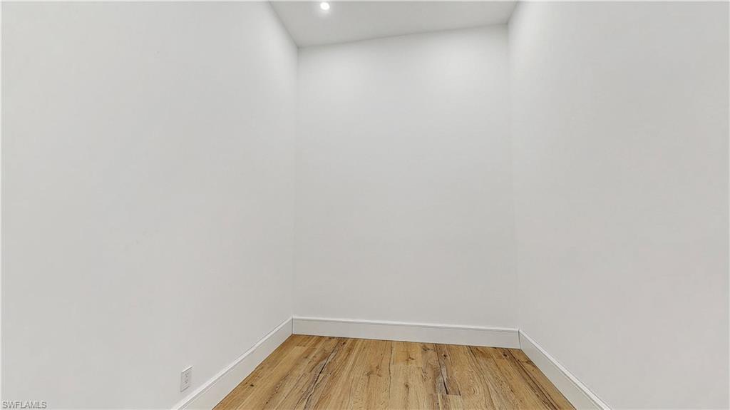 5990 English Oaks Ln Property Photo 21