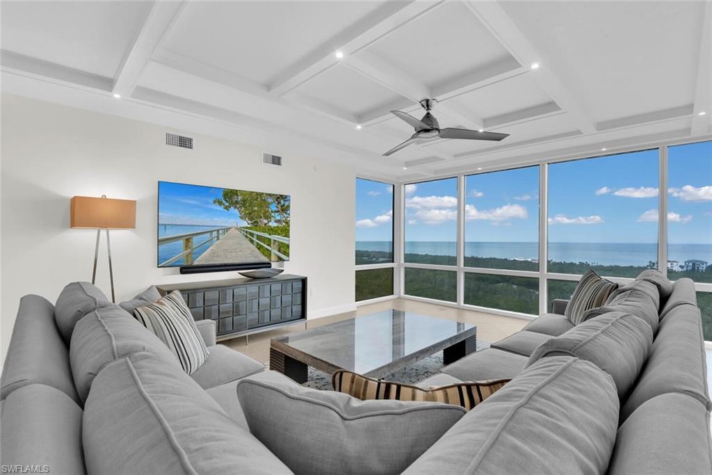 7515 Pelican Bay BLVD # 17D Property Photo 1