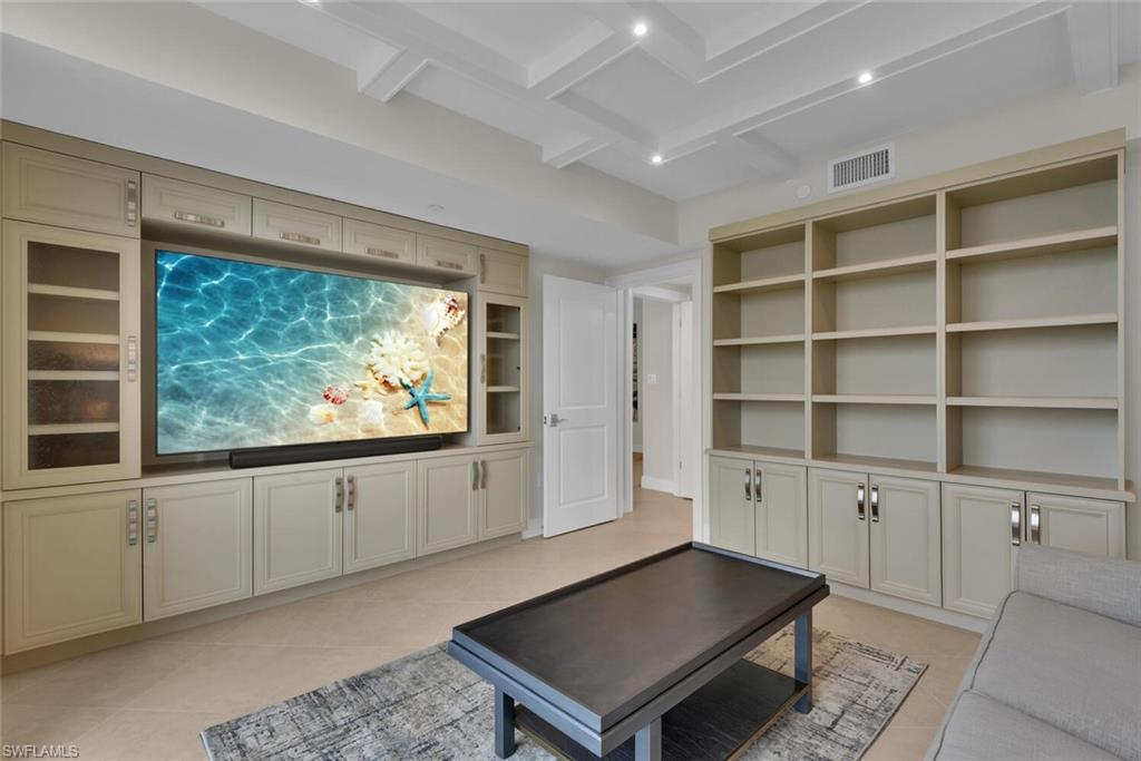 7515 Pelican Bay Blvd # 17d Property Photo 13
