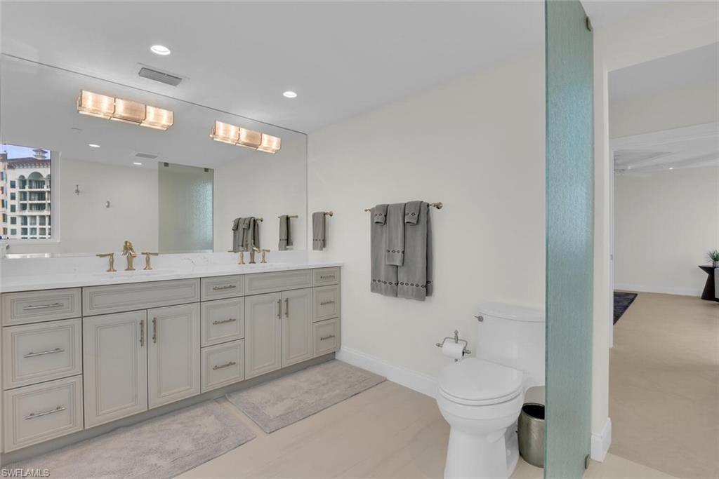7515 Pelican Bay Blvd # 17d Property Photo 23
