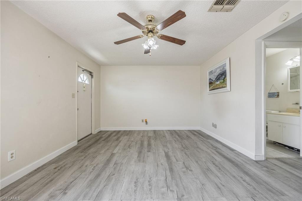13 Pinewood Blvd Property Photo 10