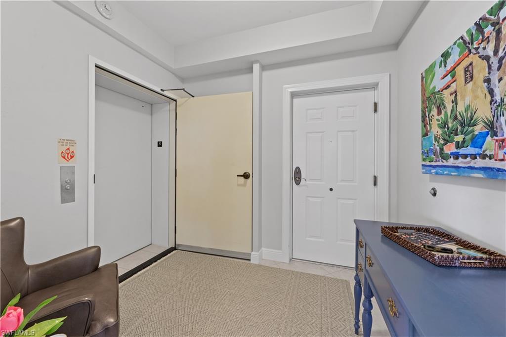 2743 1st St # 803 Property Photo 3