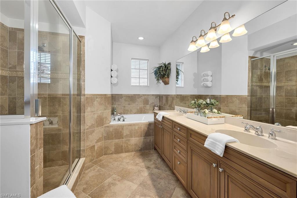 6686 Alden Woods Cir # 202 Property Photo 21