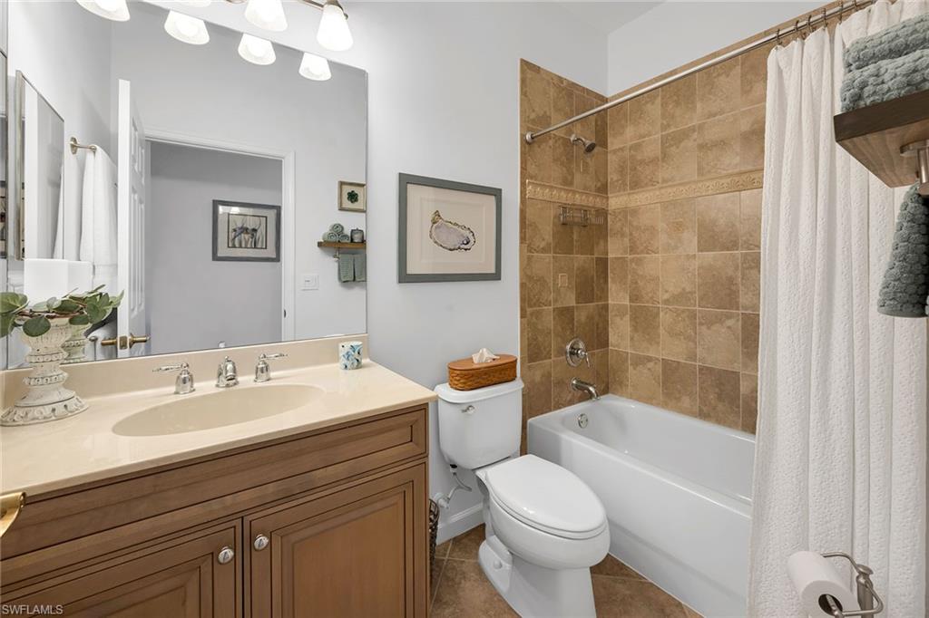 6686 Alden Woods Cir # 202 Property Photo 25