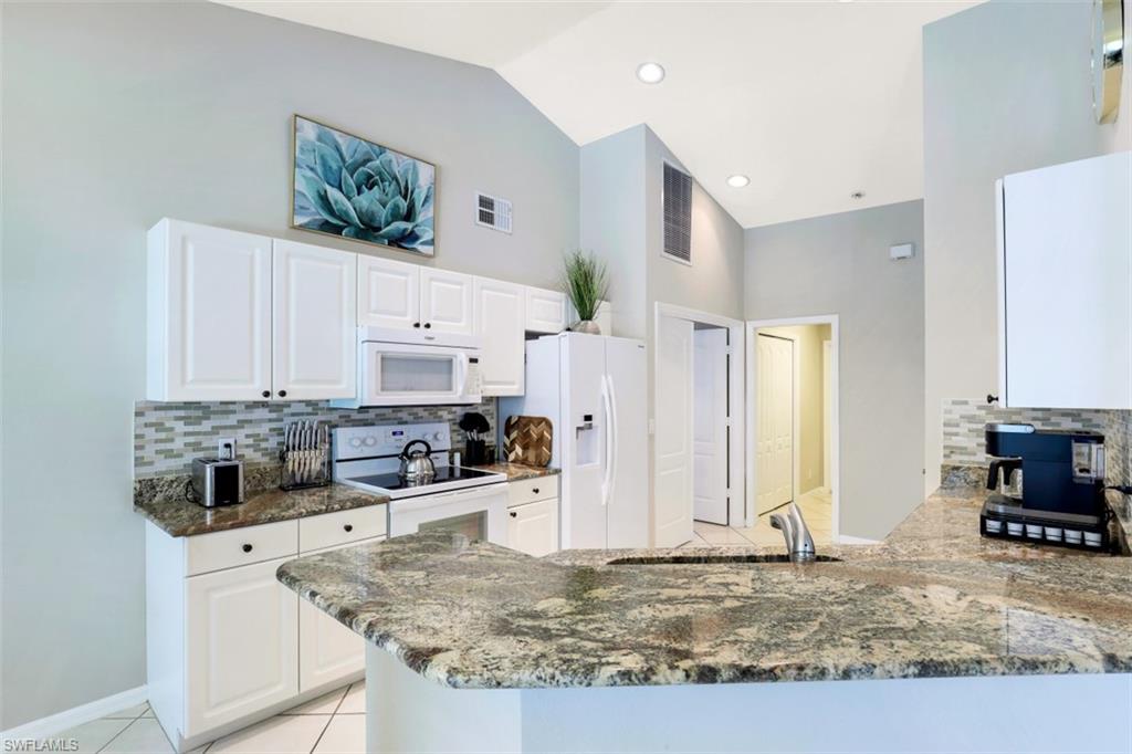 2023 Terrazzo Ln Property Photo 14