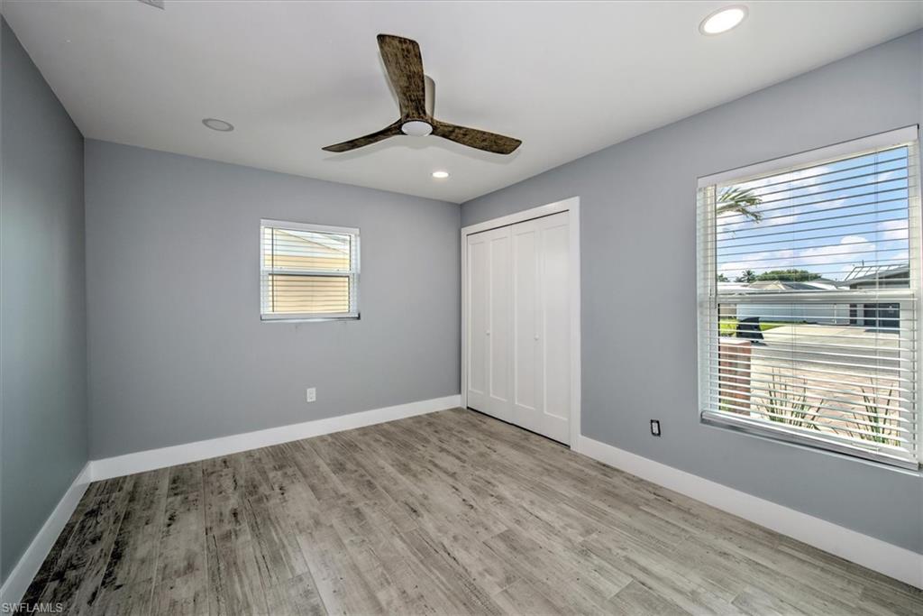 127 Albatross St Property Photo 12