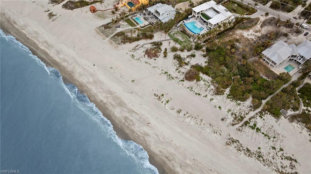 16970 Captiva Dr Property Photo 2