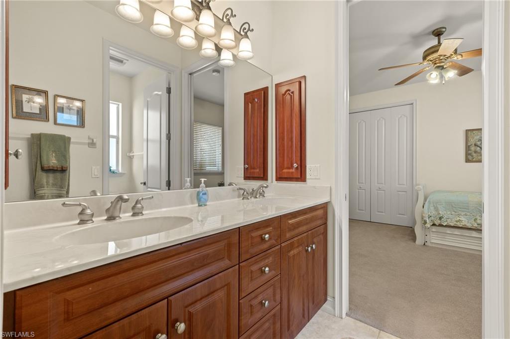 2806 Sw 51st St Property Photo 29