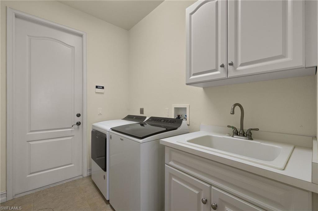 2806 Sw 51st St Property Photo 35