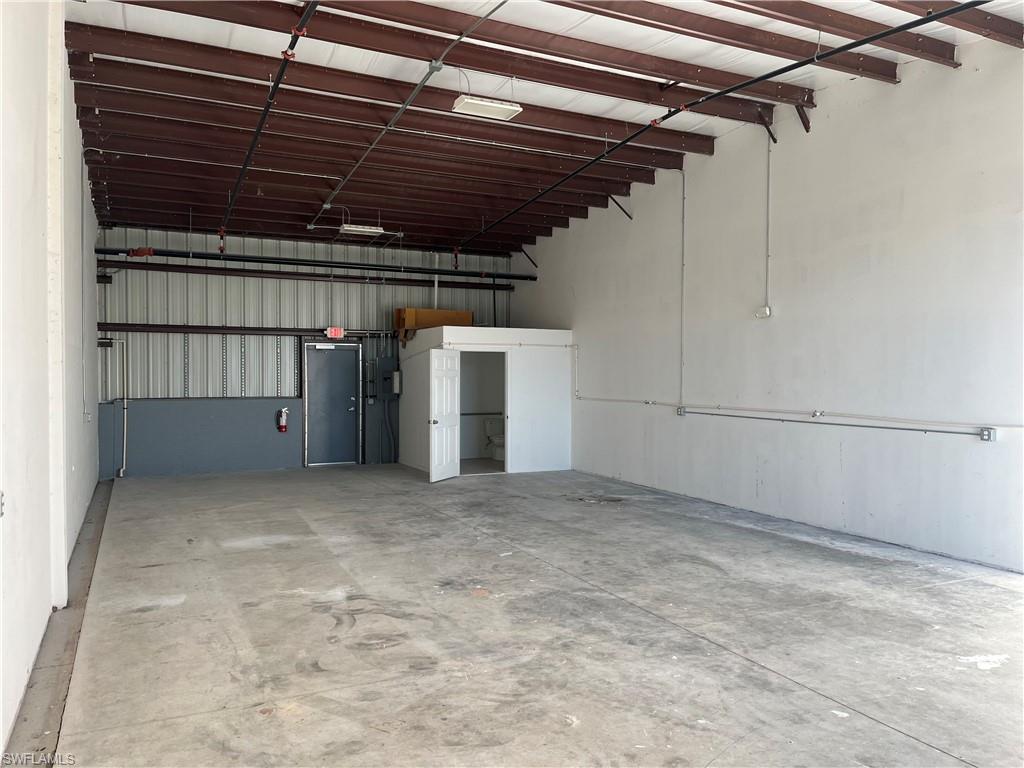 10161 Mallory Pkwy E Property Photo 8