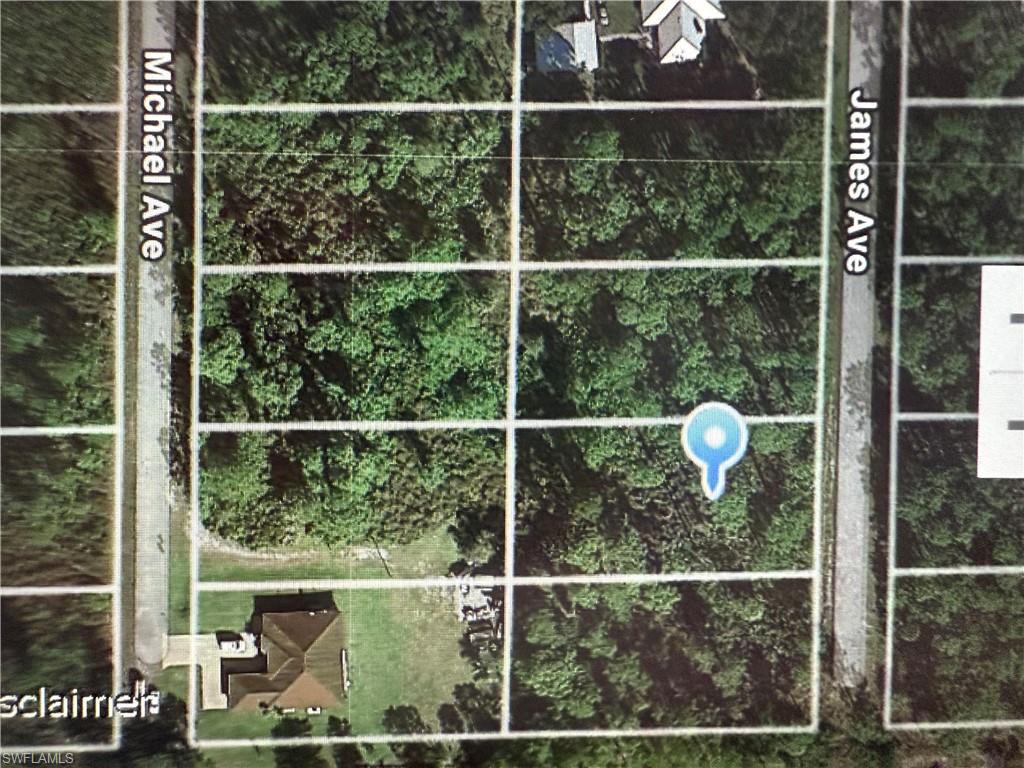 1203 James Ave Property Photo 3