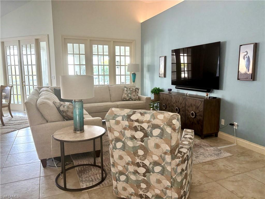 155 Colonade Cir # 1003 Property Photo 11