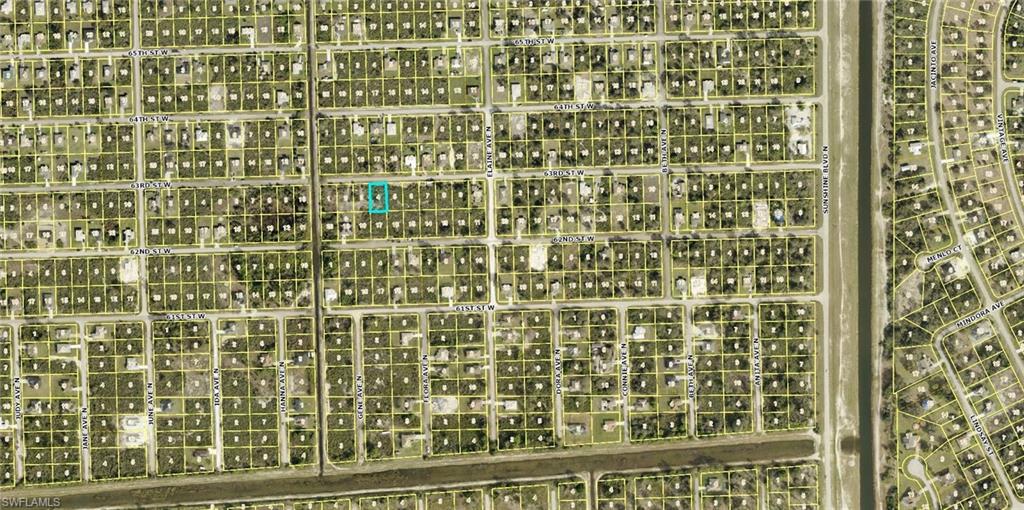 2713 63rd St W Property Photo 2