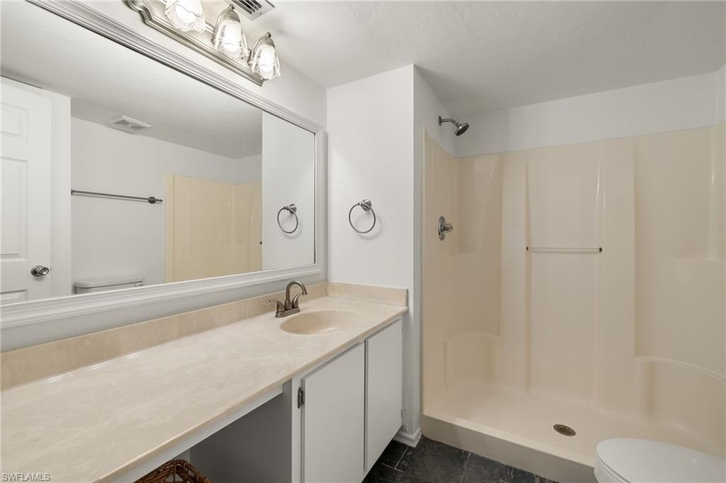 136 Cypress Way E # 507 Property Photo 14