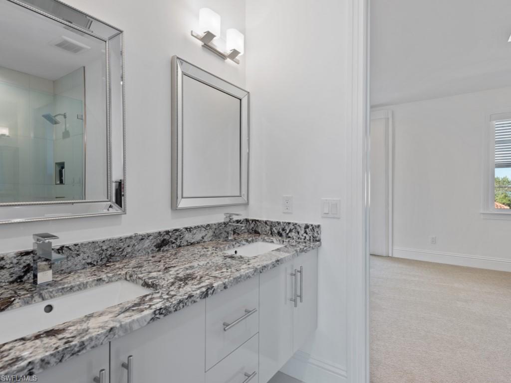1285 Martinique Ct Property Photo 20
