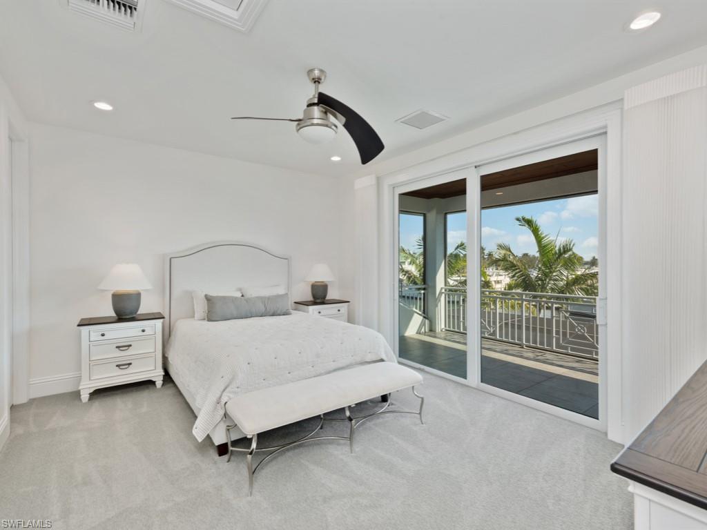1285 Martinique Ct Property Photo 23