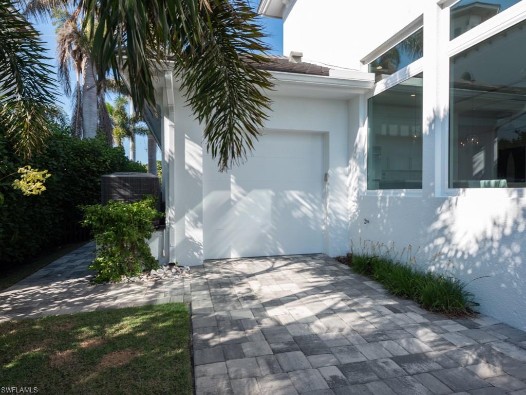 1285 Martinique Ct Property Photo 39