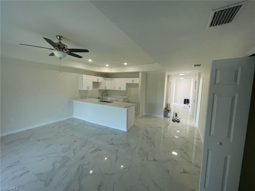 4609/4611 Leonard Blvd S Property Photo 5