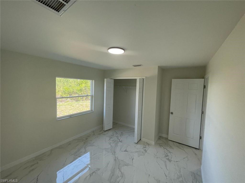 4609/4611 Leonard Blvd S Property Photo 16