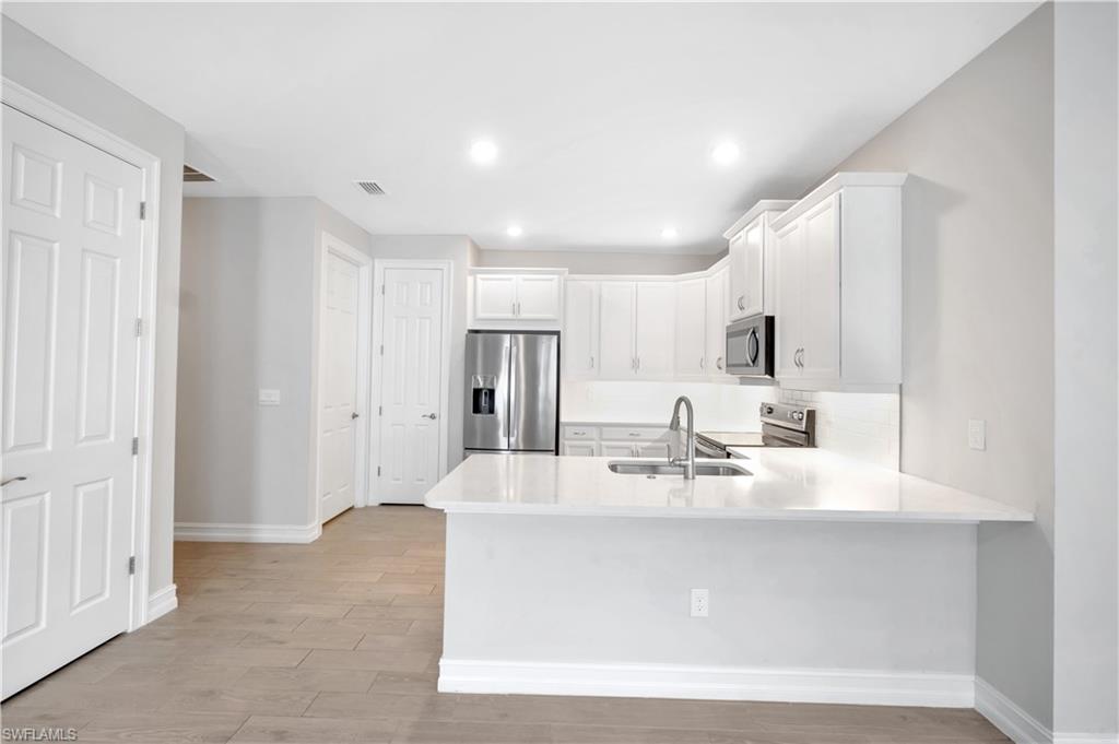 1018 Enbrook Loop Property Photo 10