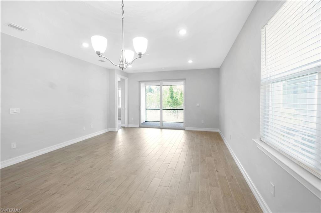 1018 Enbrook Loop Property Photo 16