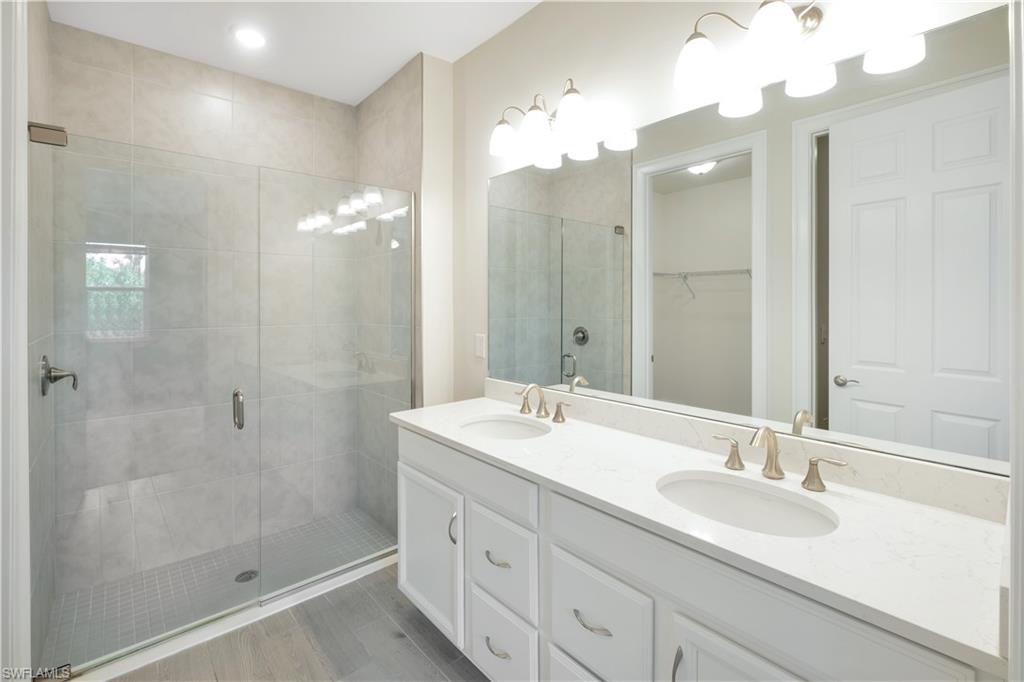 1018 Enbrook Loop Property Photo 20