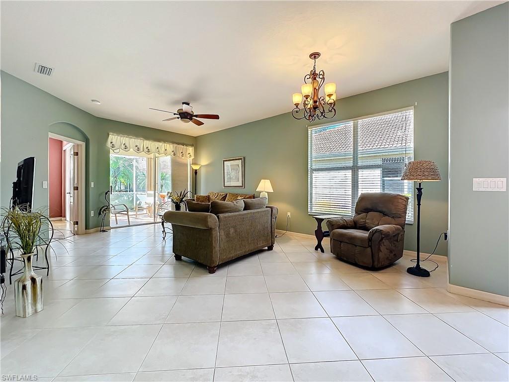 20931 Calle Cristal Ln # 4 Property Photo 9
