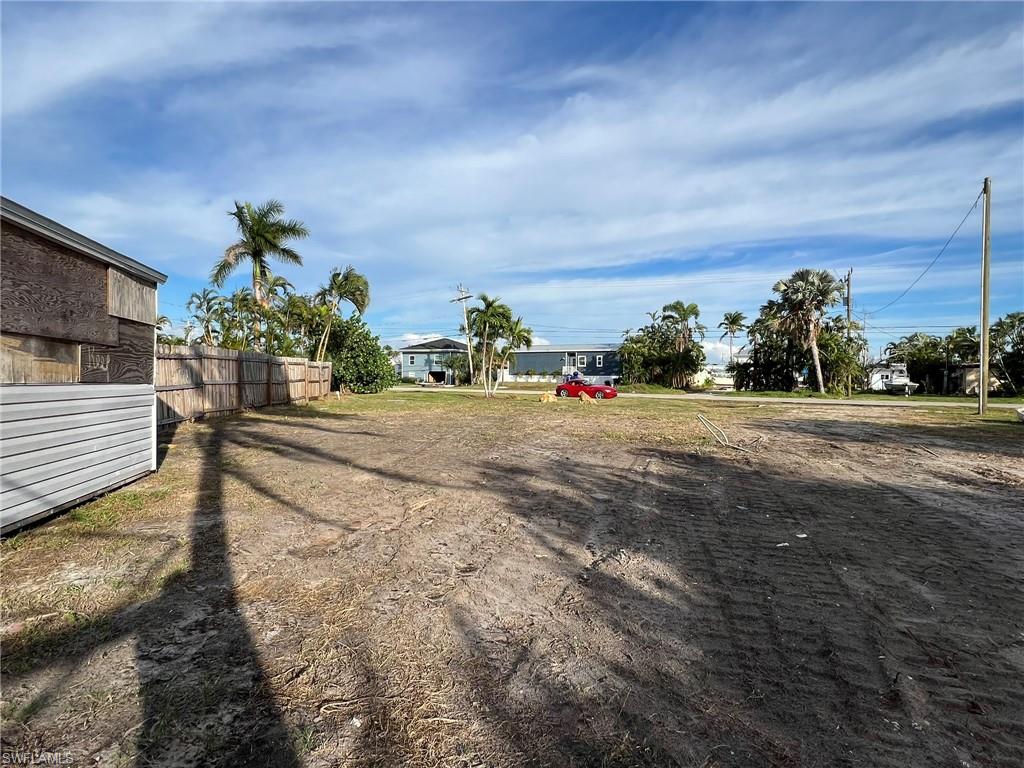 2635 York Rd Property Photo 11