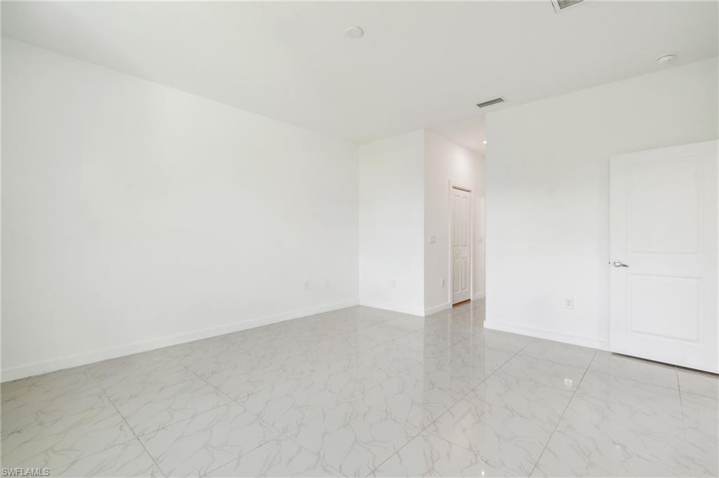 4206 Nw 38th Ter Property Photo 16