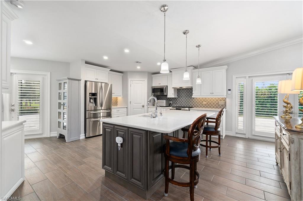 5750 Napa Woods Way Property Photo 13