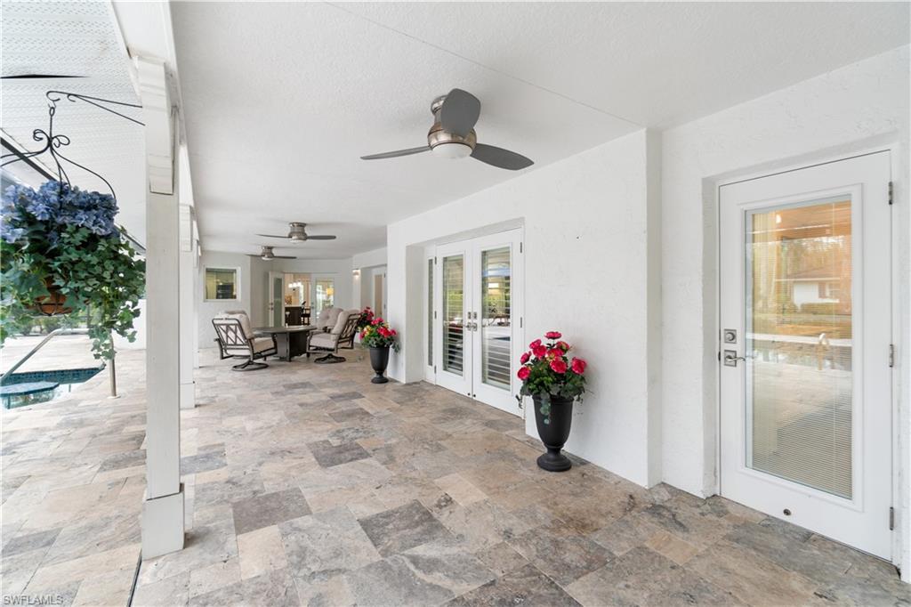 5750 Napa Woods Way Property Photo 23