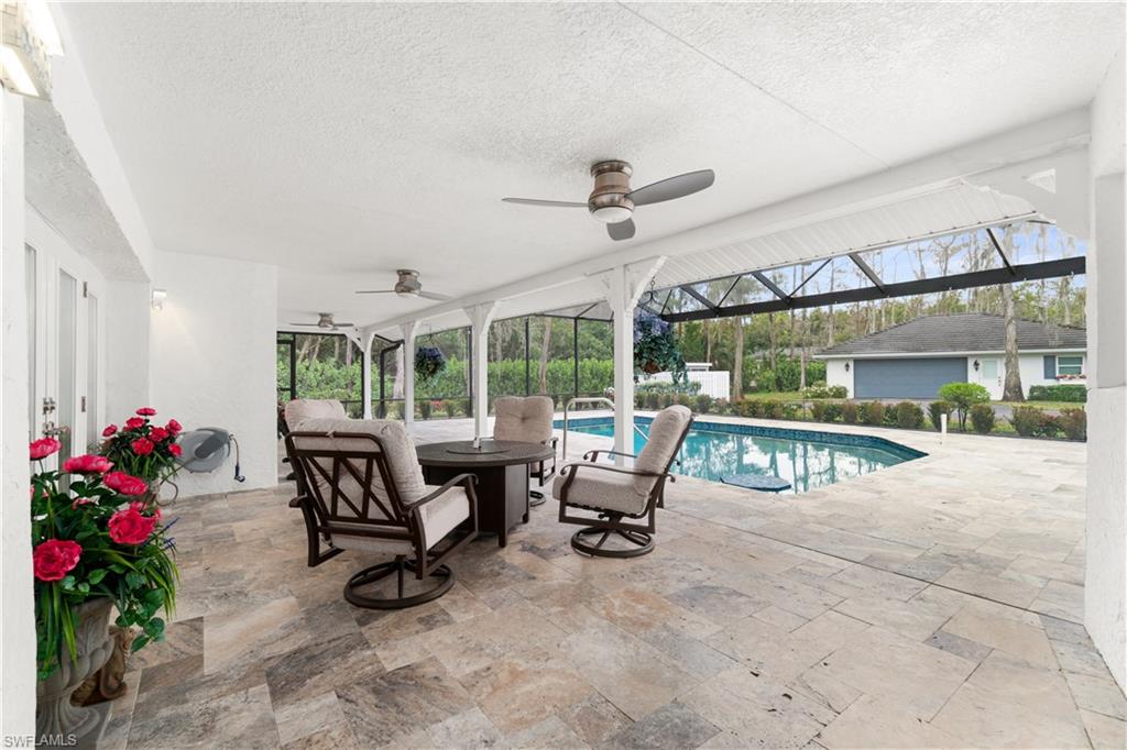 5750 Napa Woods Way Property Photo 24