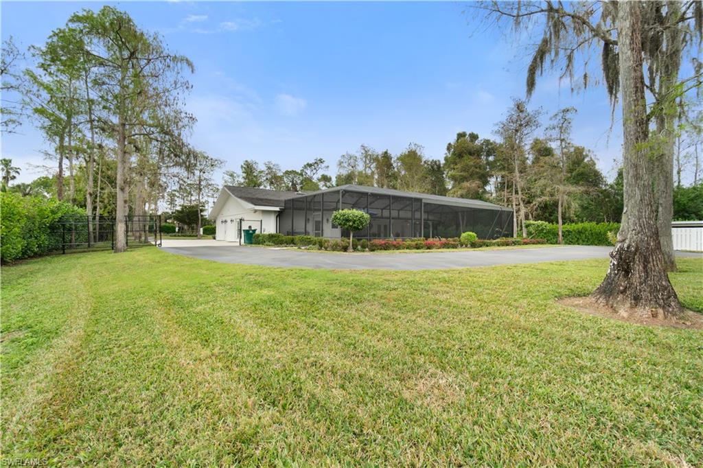 5750 Napa Woods Way Property Photo 28