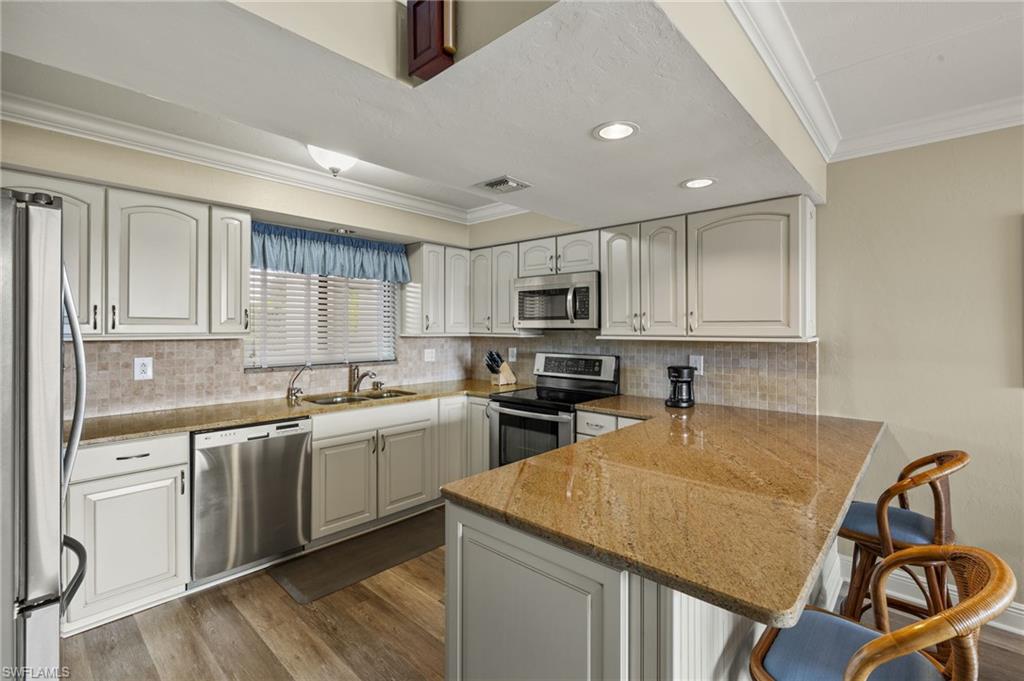4200 Steamboat BEND # 303 Property Photo 1