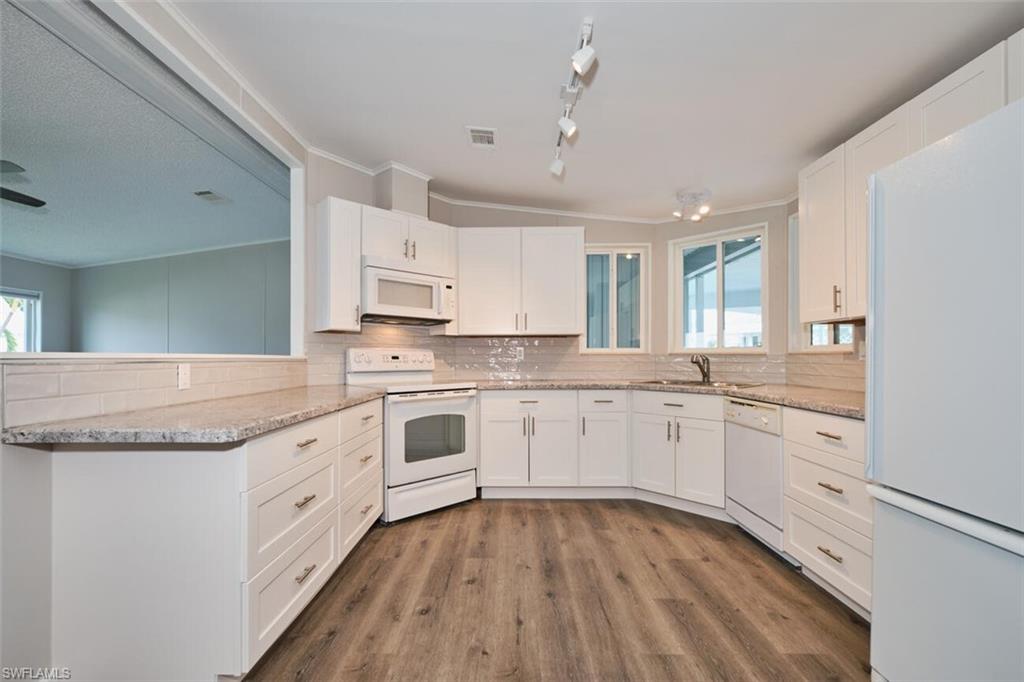 16176 Baton Rouge Ct Property Photo 13