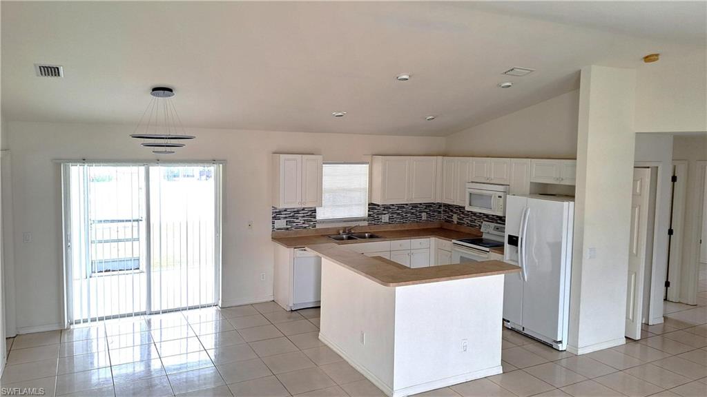 518 Kingsbury Ln Property Photo 5