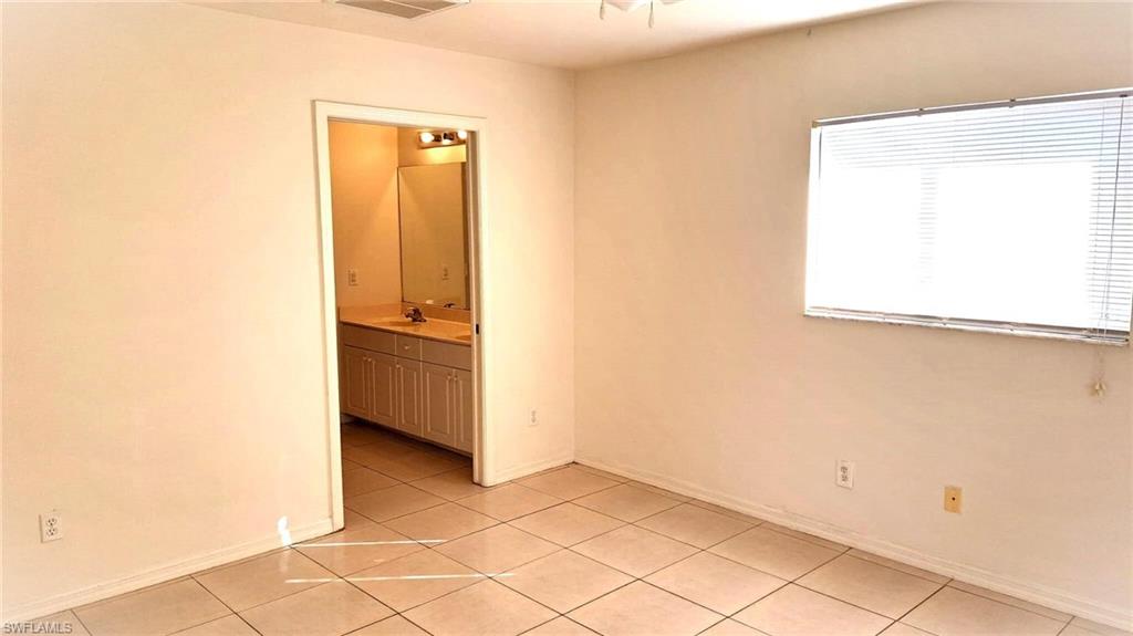 518 Kingsbury Ln Property Photo 9