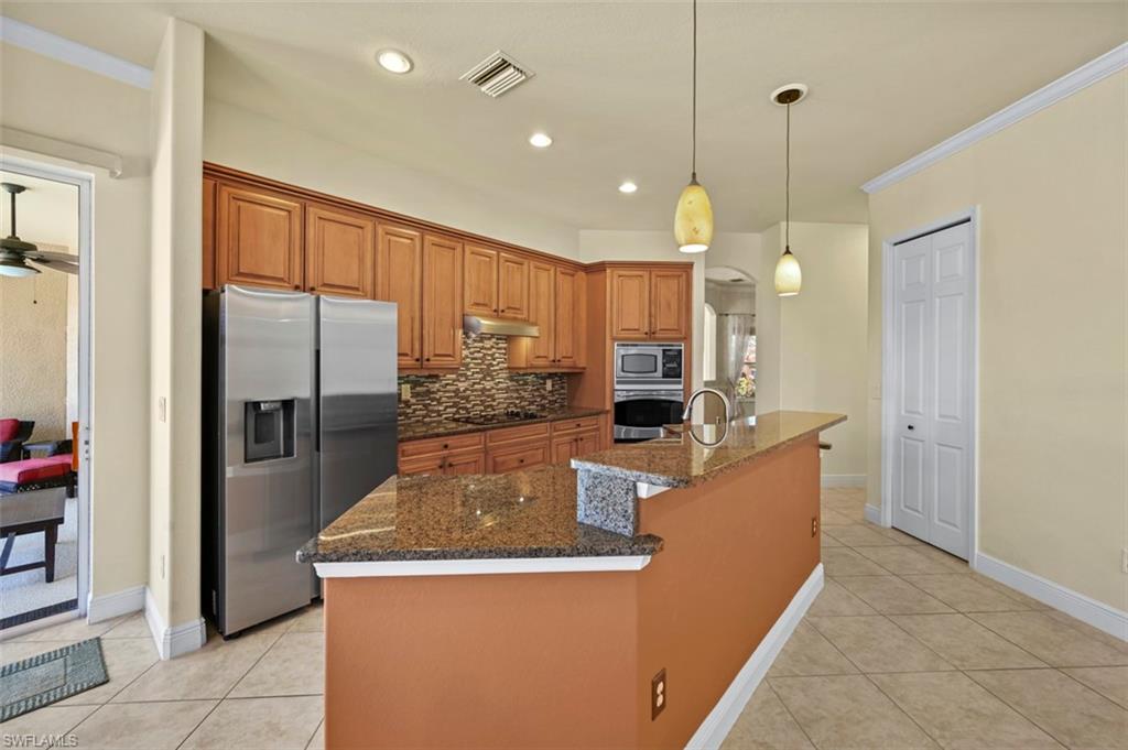 13230 Lazzaro Ct Property Photo 8