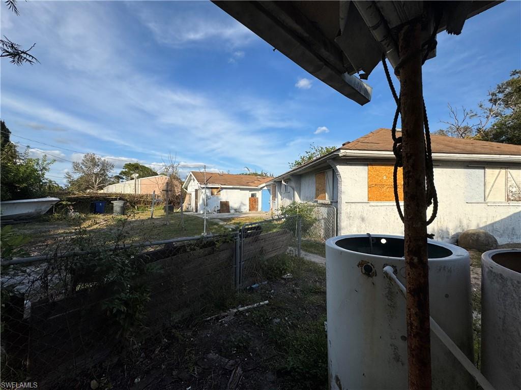 8306 Suncoast Dr Property Photo 10