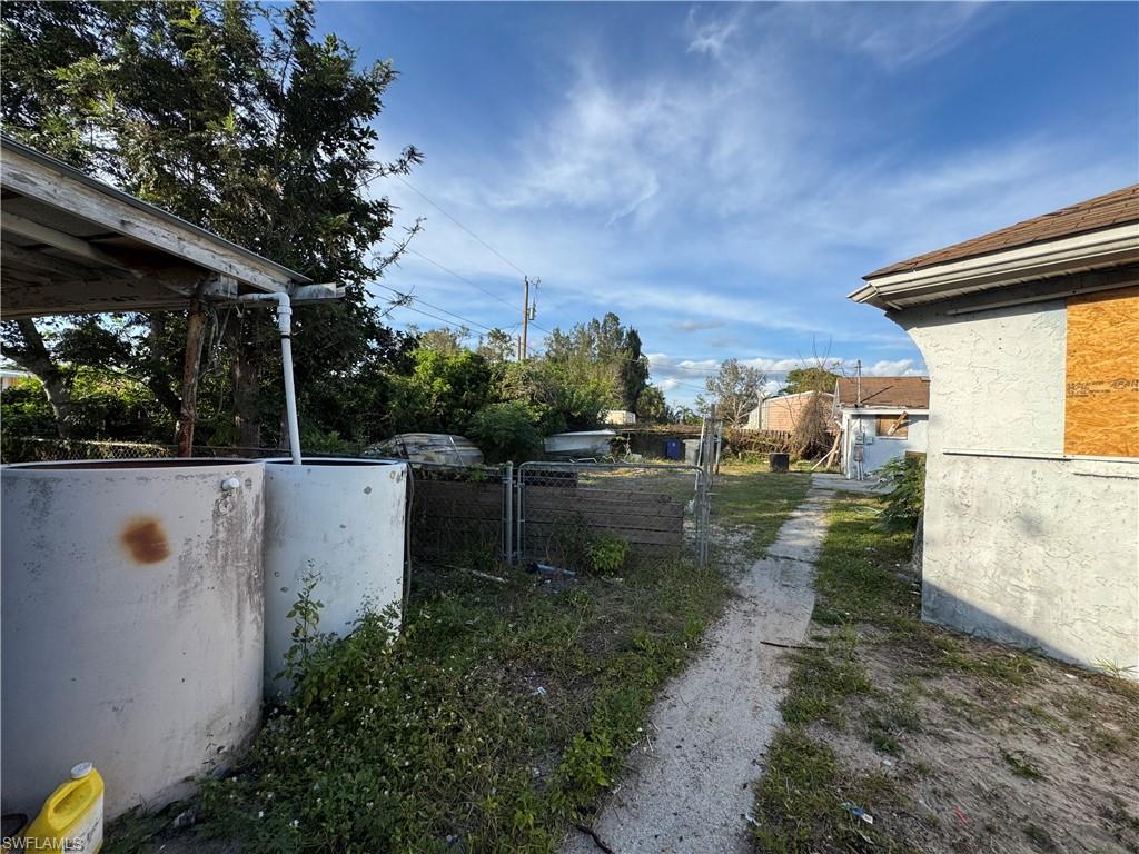 8306 Suncoast Dr Property Photo 11